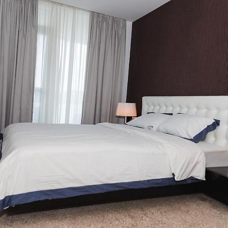 Luxury Trip Oradea Exterior photo